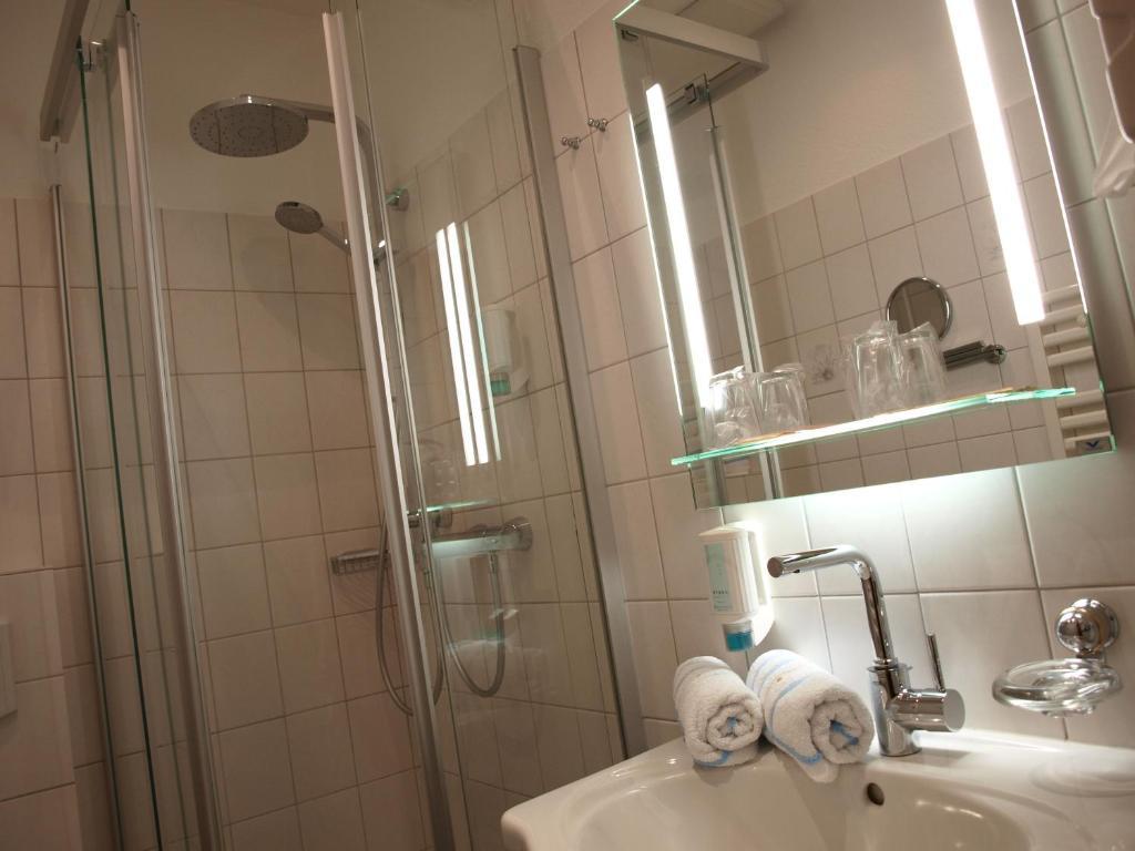 Hotel Ostfriesland Garni Norden Szoba fotó